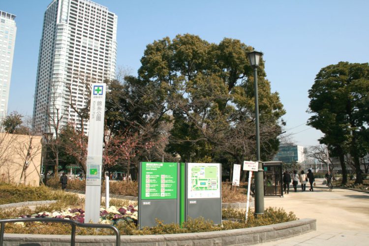  width=